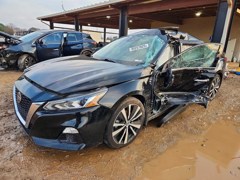 2020 Nissan Altima Platinum