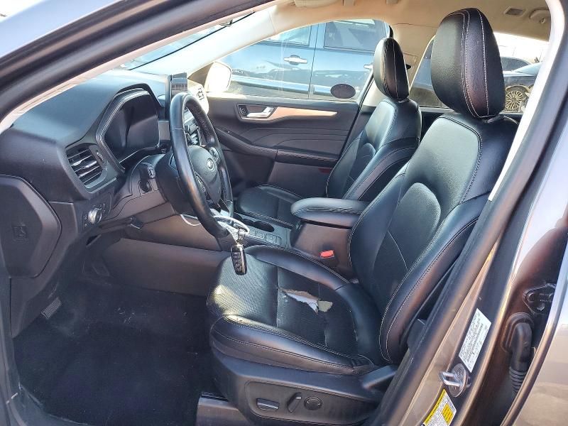 2021 Ford Escape Titanium