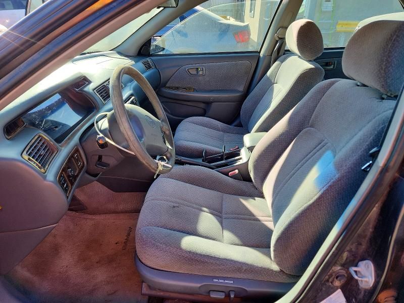 2000 Toyota Camry ce