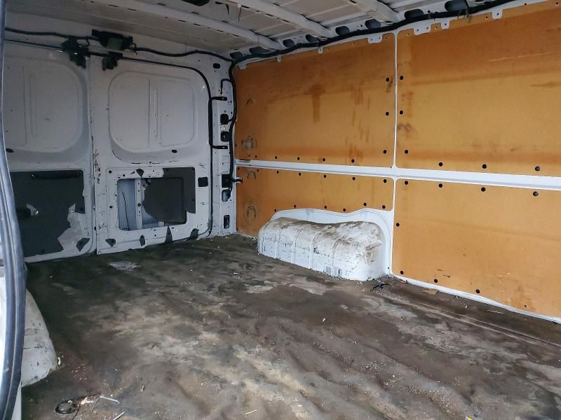 2016 Nissan NV 2500 Delivery Van