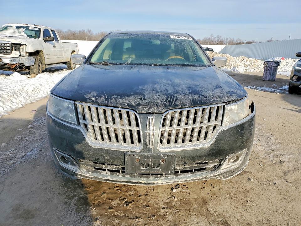 2010 Lincoln MKZ