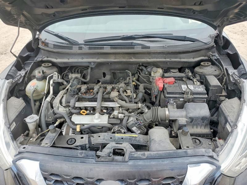 2020 Nissan Kicks sv