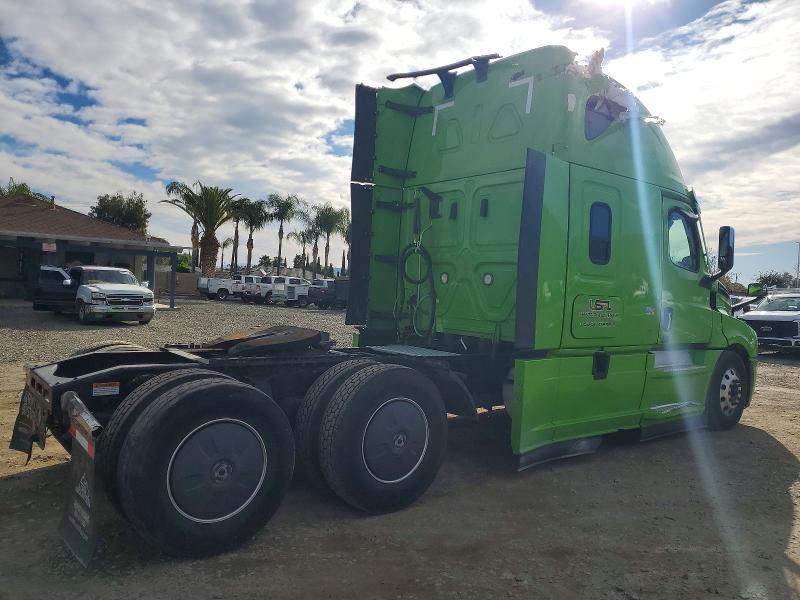 2022 Freigliner 2022 Freightliner Cascadia 126 Semi Truck