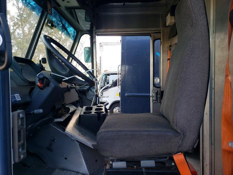 2021 Freightliner Mt45g Chassis Delivery Truck