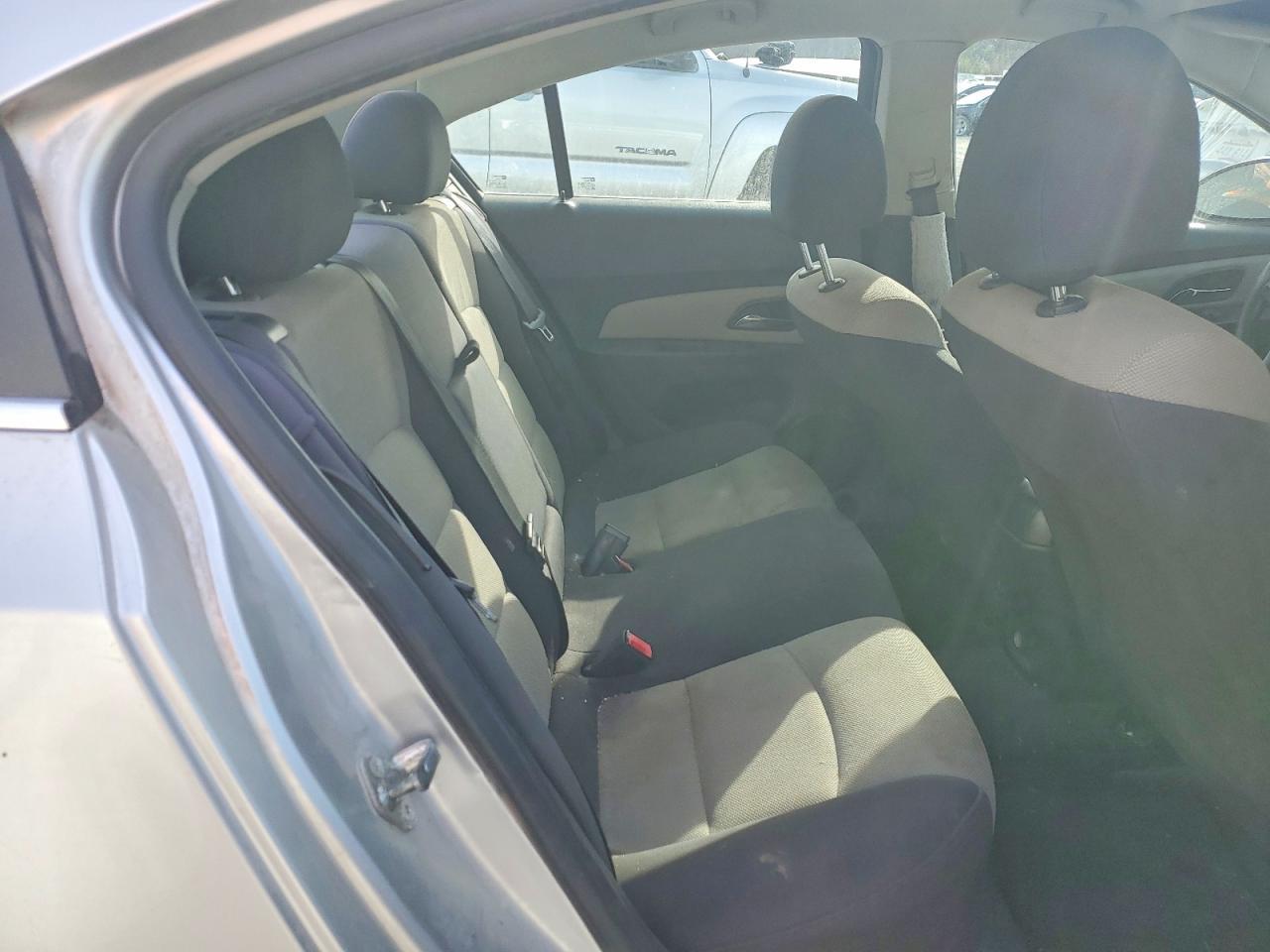 2012 Chevrolet Cruze ls