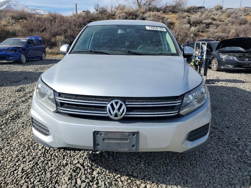 2013 Volkswagen Tiguan s