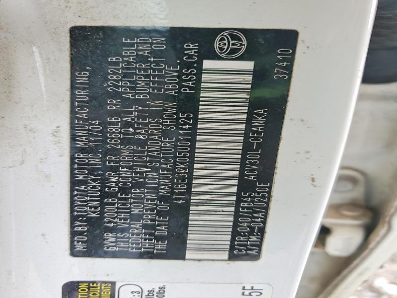 2005 Toyota Camry le