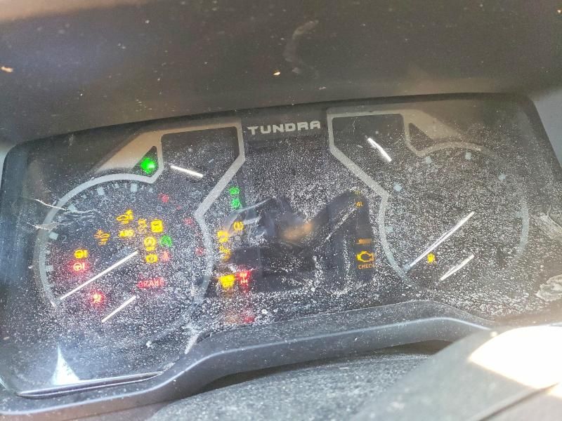 2025 Toyota Tundra Crewmax sr