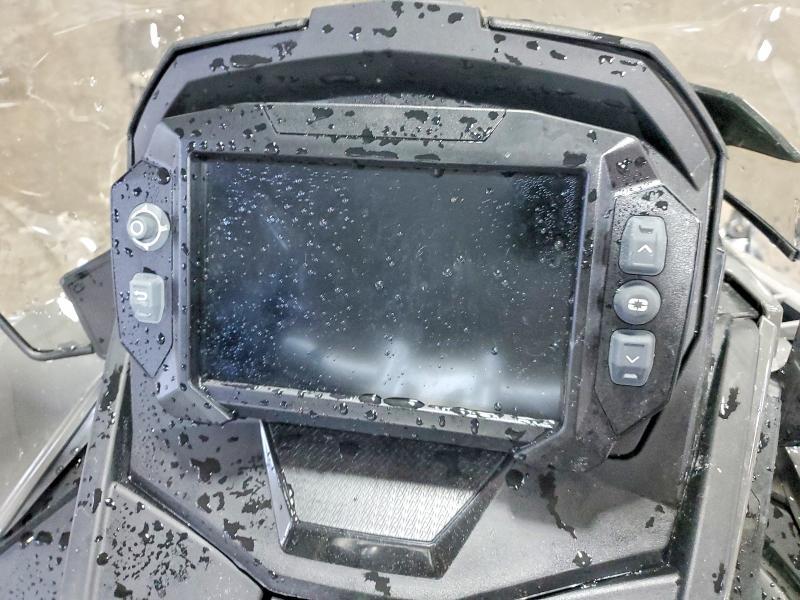 2025 Polaris Ris Titan Snowmobile