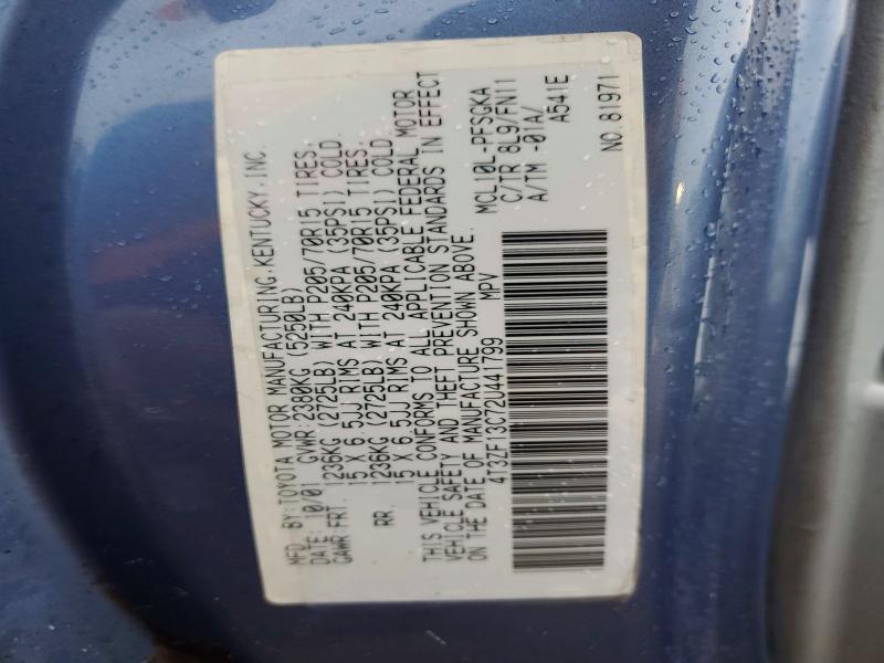 2002 Toyota Sienna le