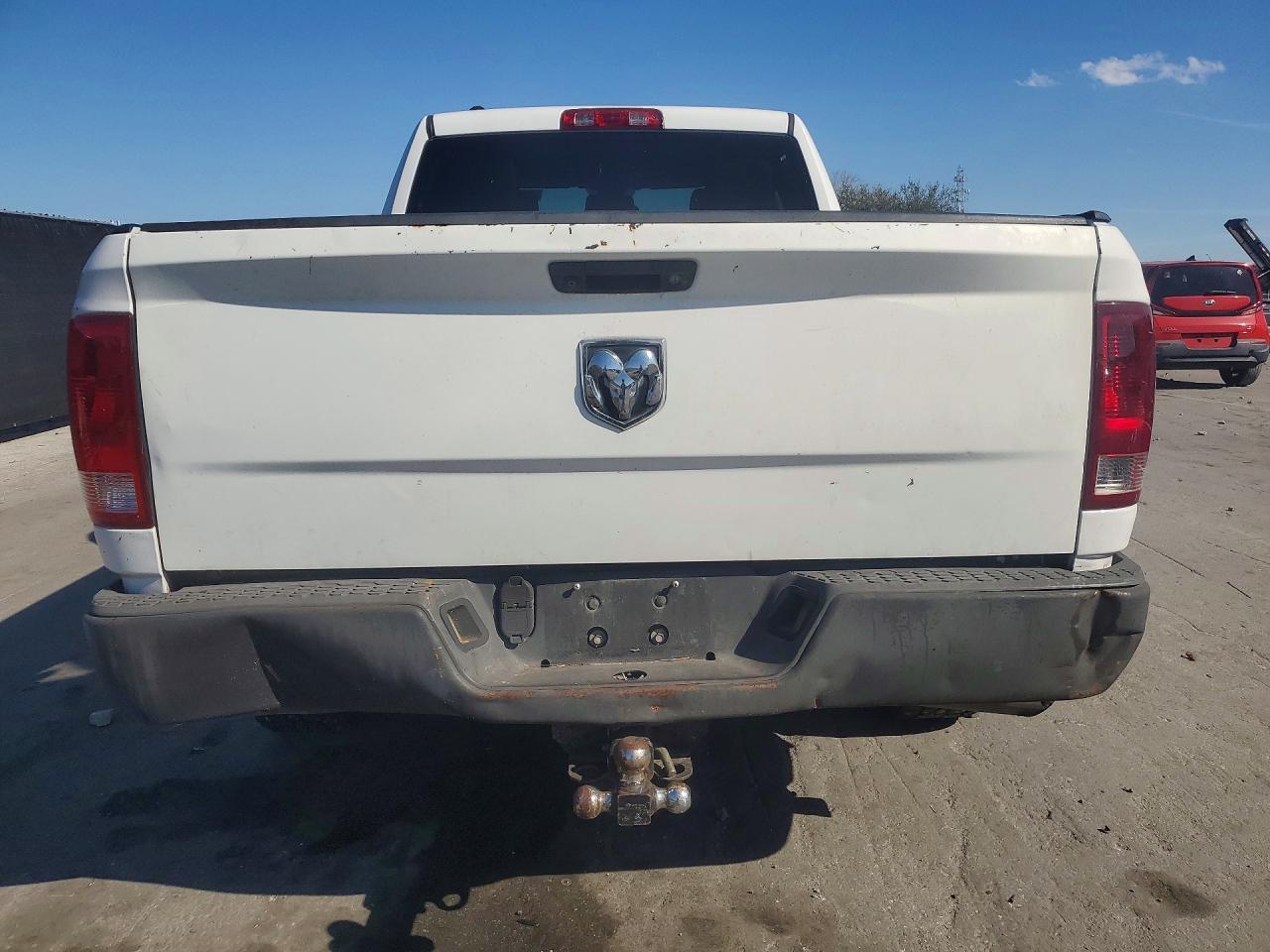 2015 Dodge Ram 1500 st