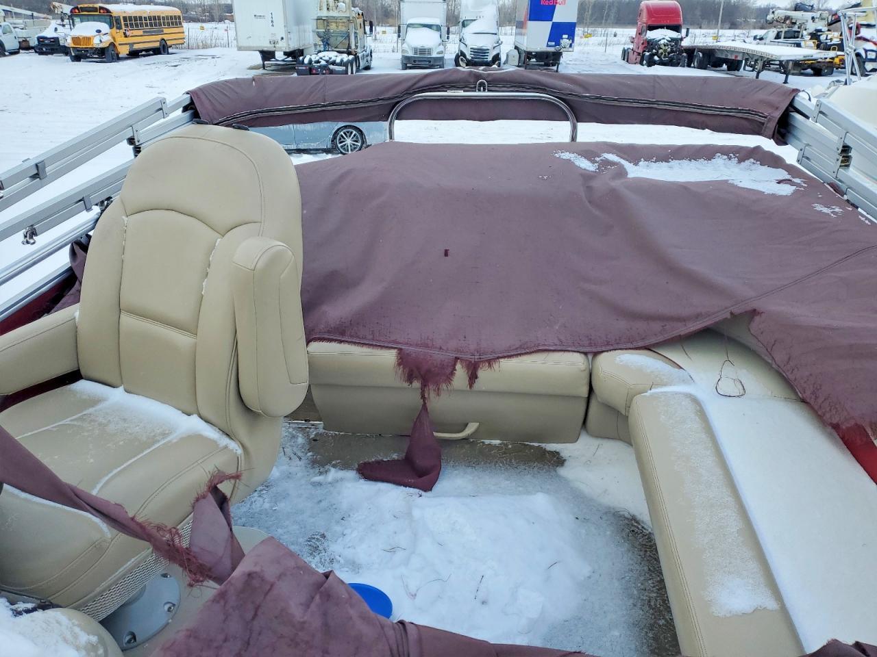 2013 Mercury Boat