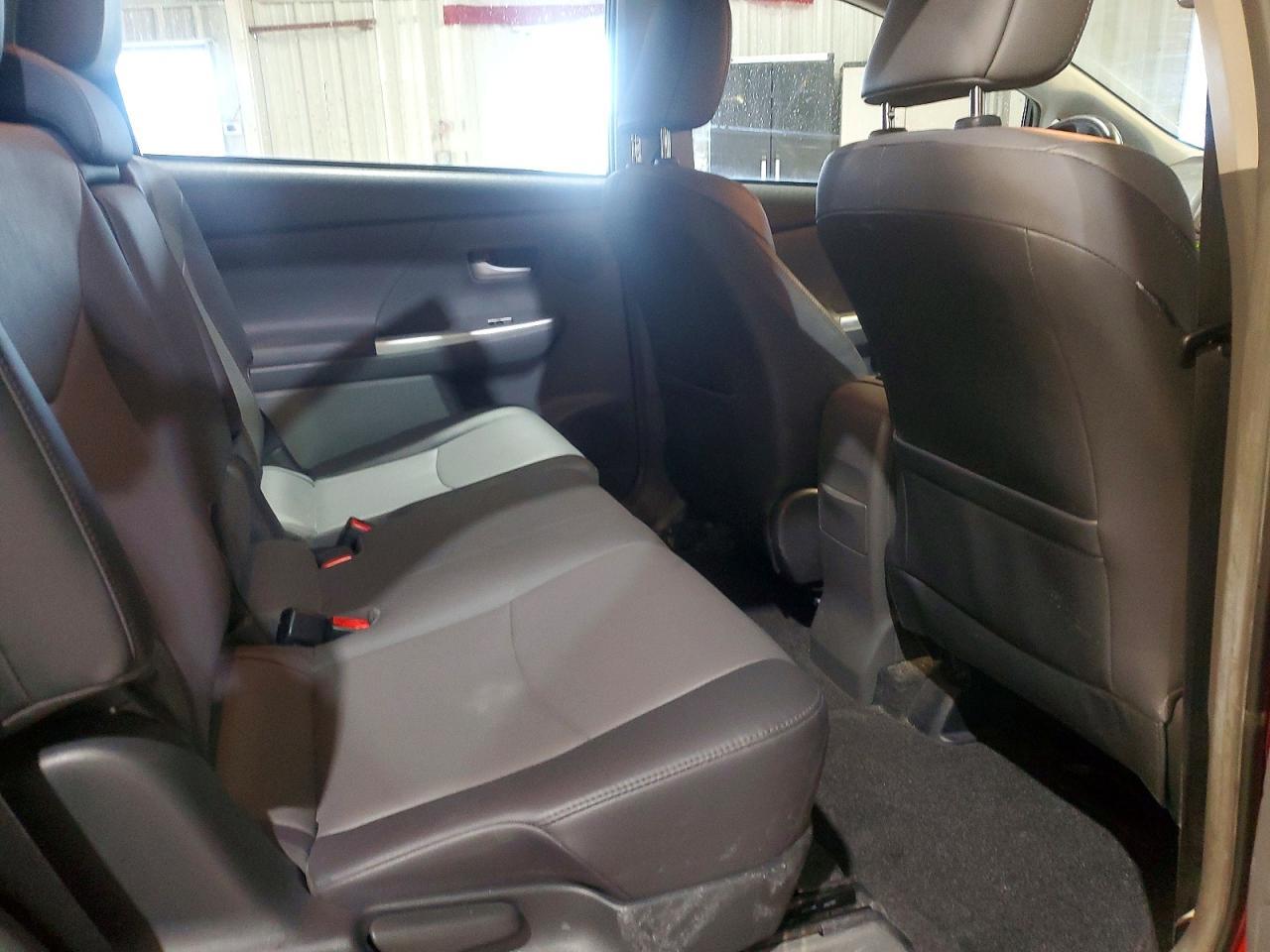2013 Toyota Prius v