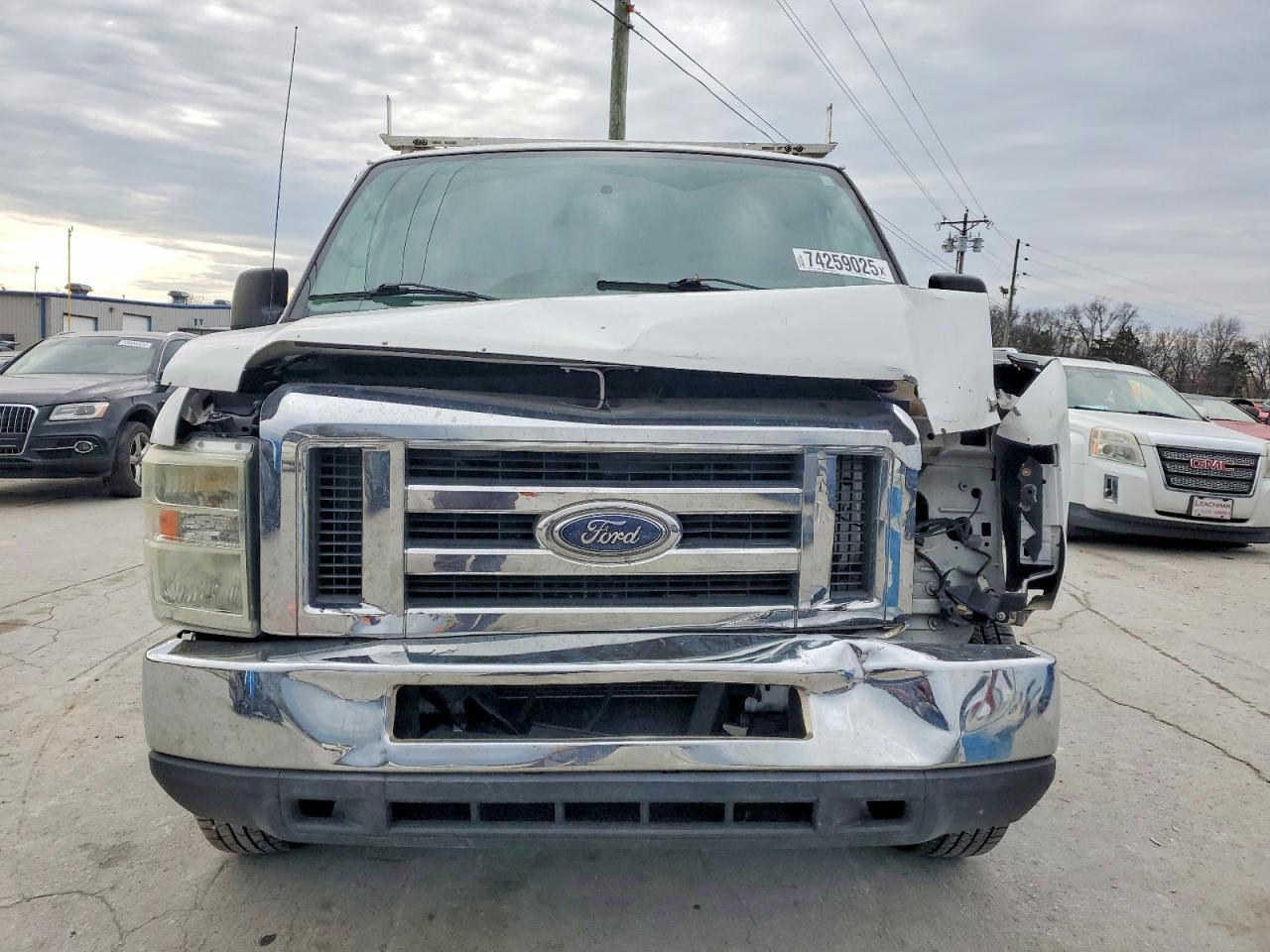 2009 Ford E250 Utility / Service Van