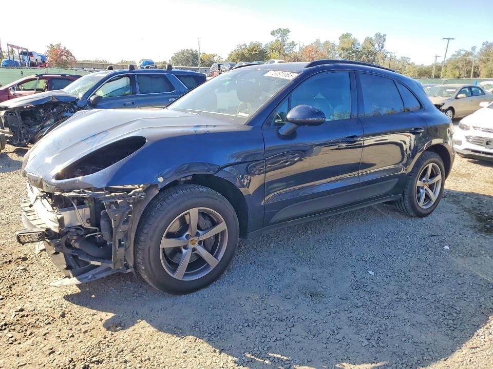 2021 Porsche Macan
