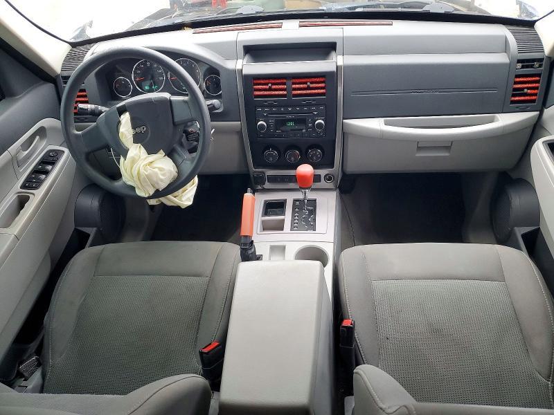 2008 Jeep Liberty Sport