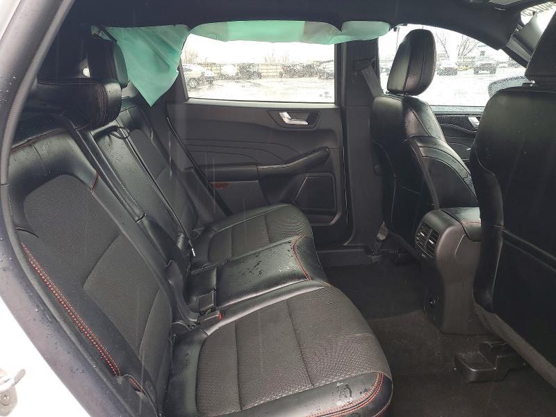 2025 Ford Escape st Line
