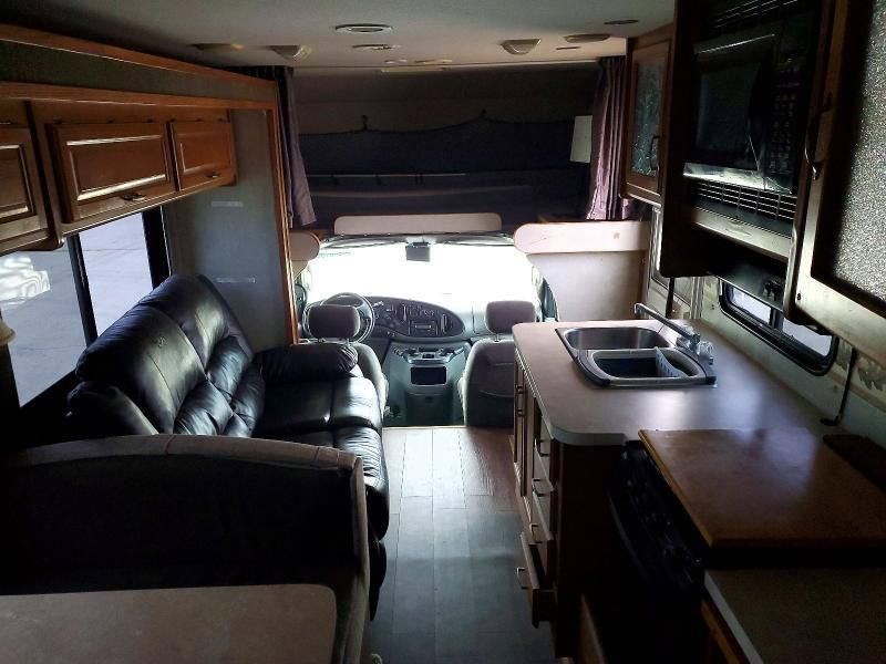 2005 Tioga Motorhome