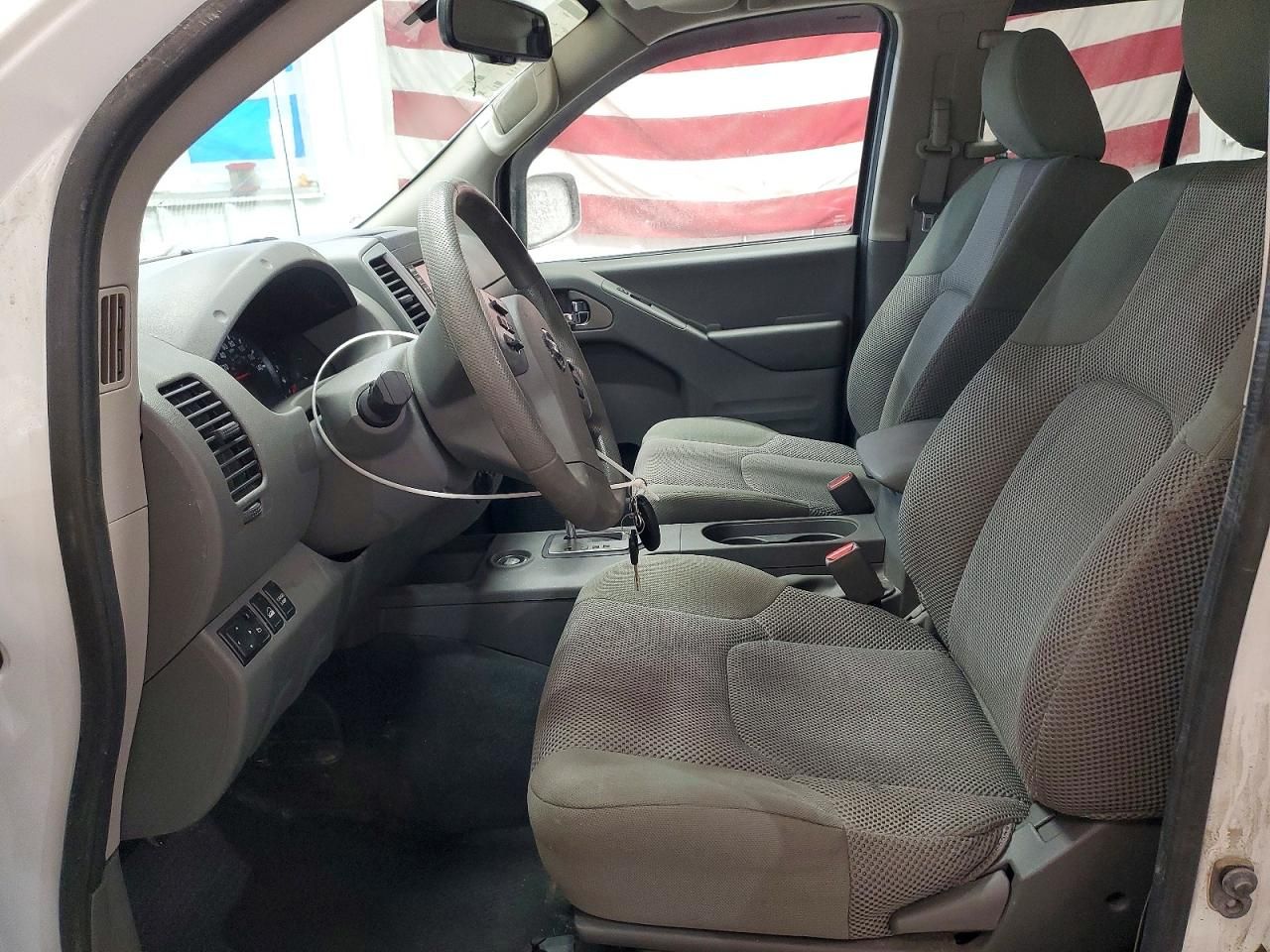 2020 Nissan Frontier s