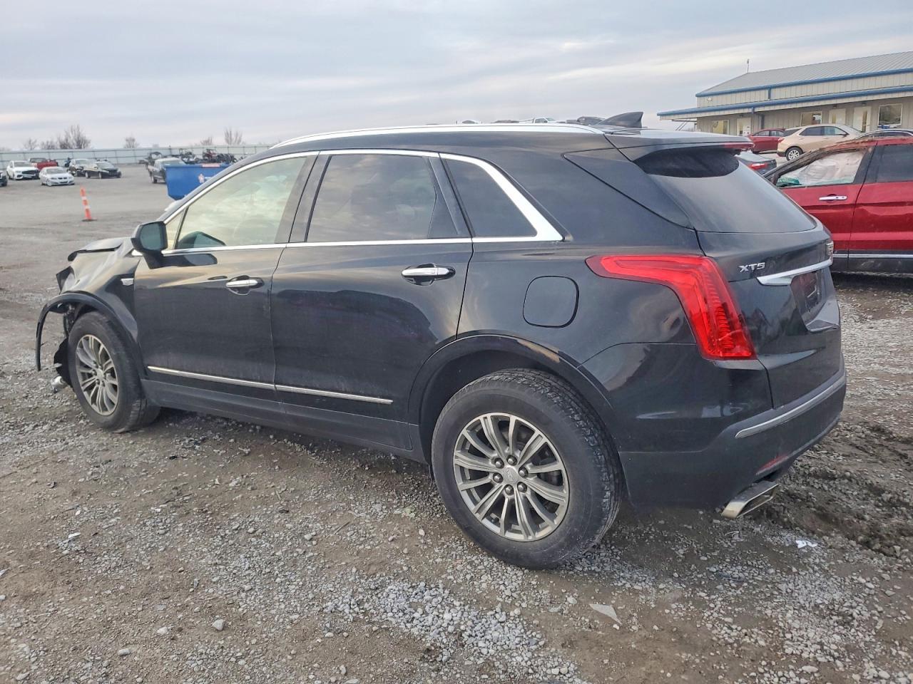 2017 Cadillac XT5 Luxury