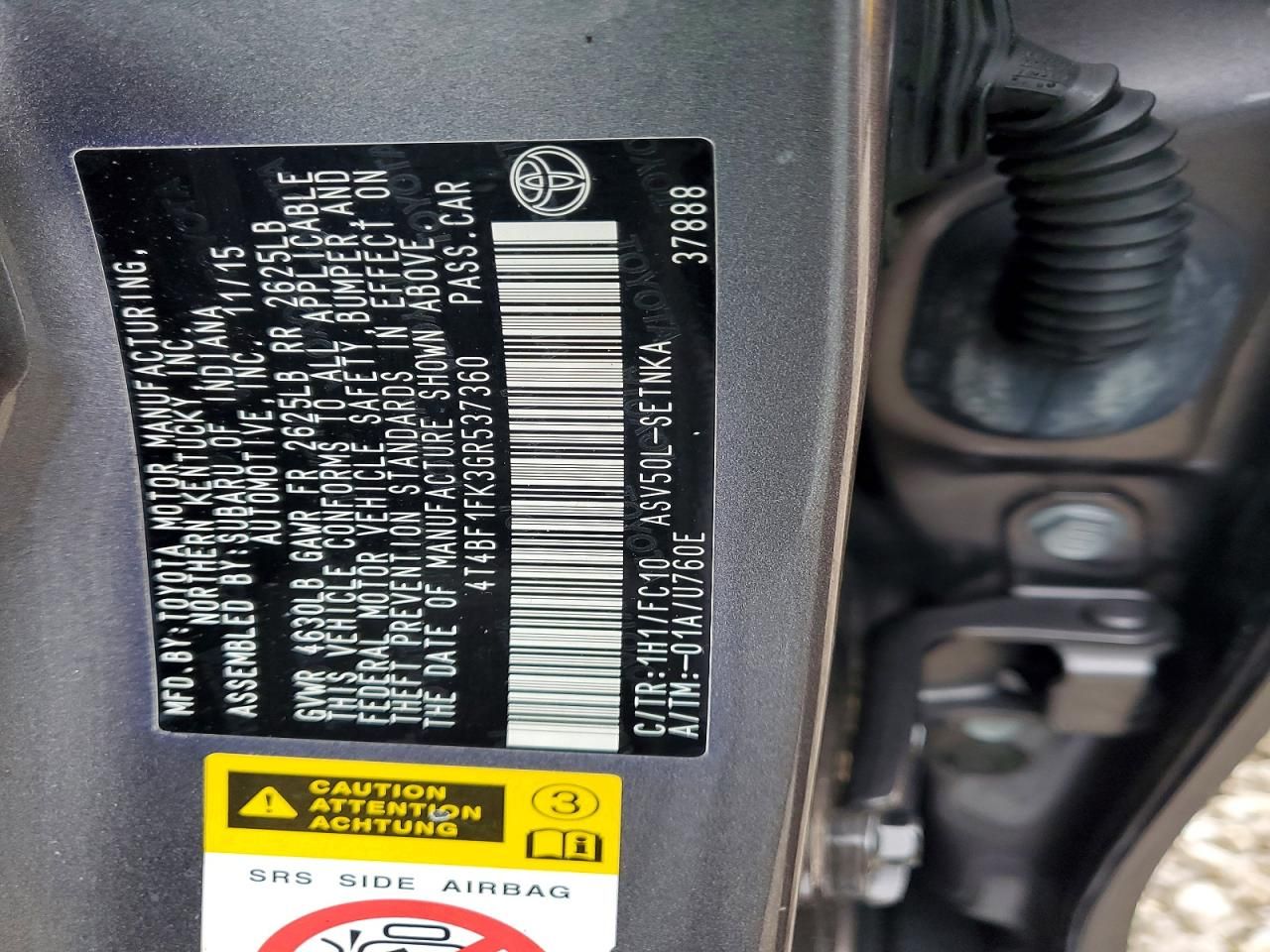 2016 Toyota Camry le