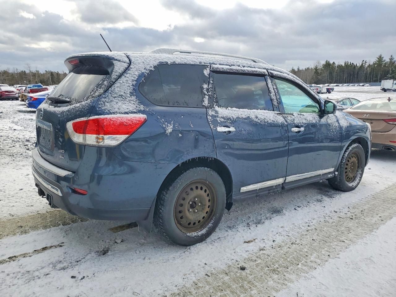 2015 Nissan Pathfinder s