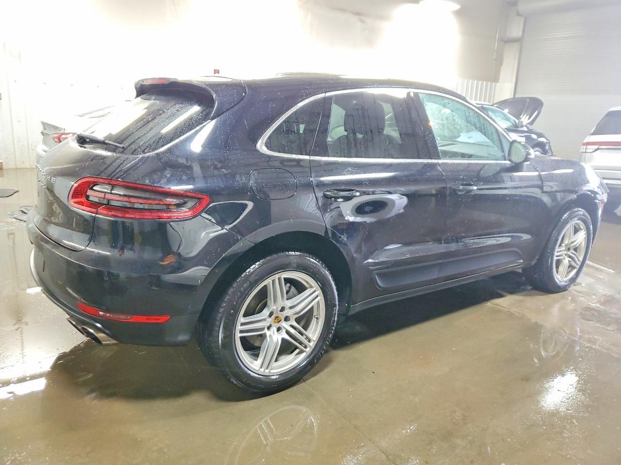 2015 Porsche Macan s
