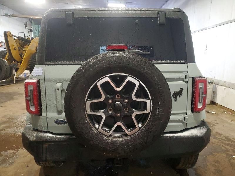 2024 Ford Bronco Outer Banks