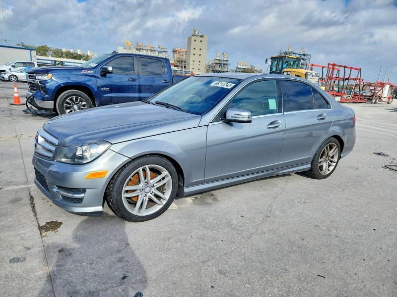 2012 Mercedes-Benz C 250