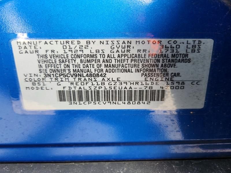 2022 Nissan Kicks sv