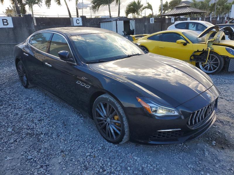 2022 Maserati Quattroporte Base