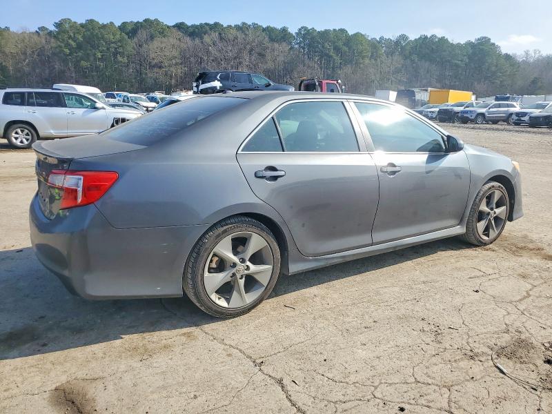 2012 Toyota Camry se V6