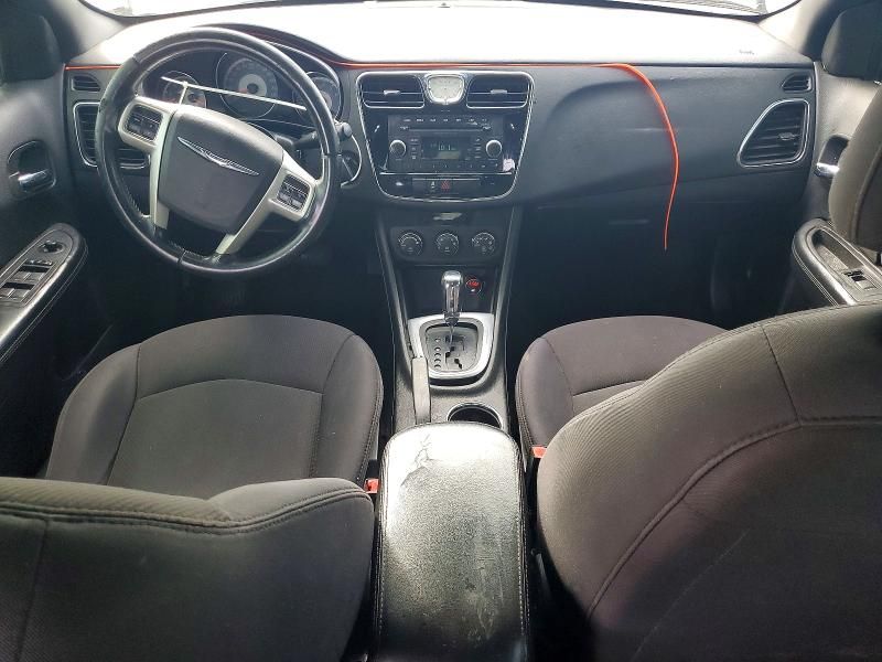 2012 Chrysler 200 Touring