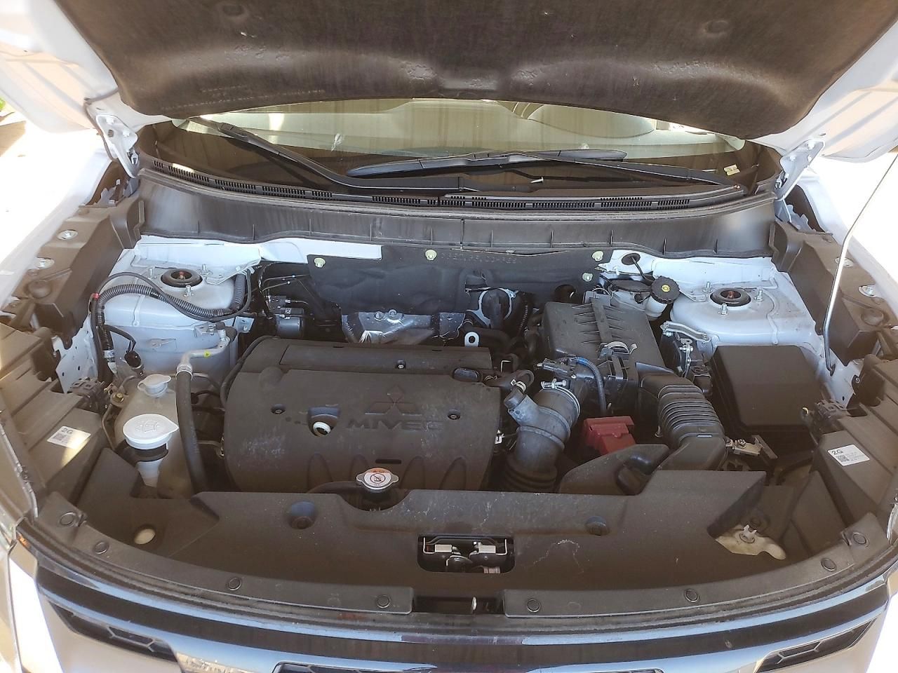 2025 Mitsubishi Outlander Sport s