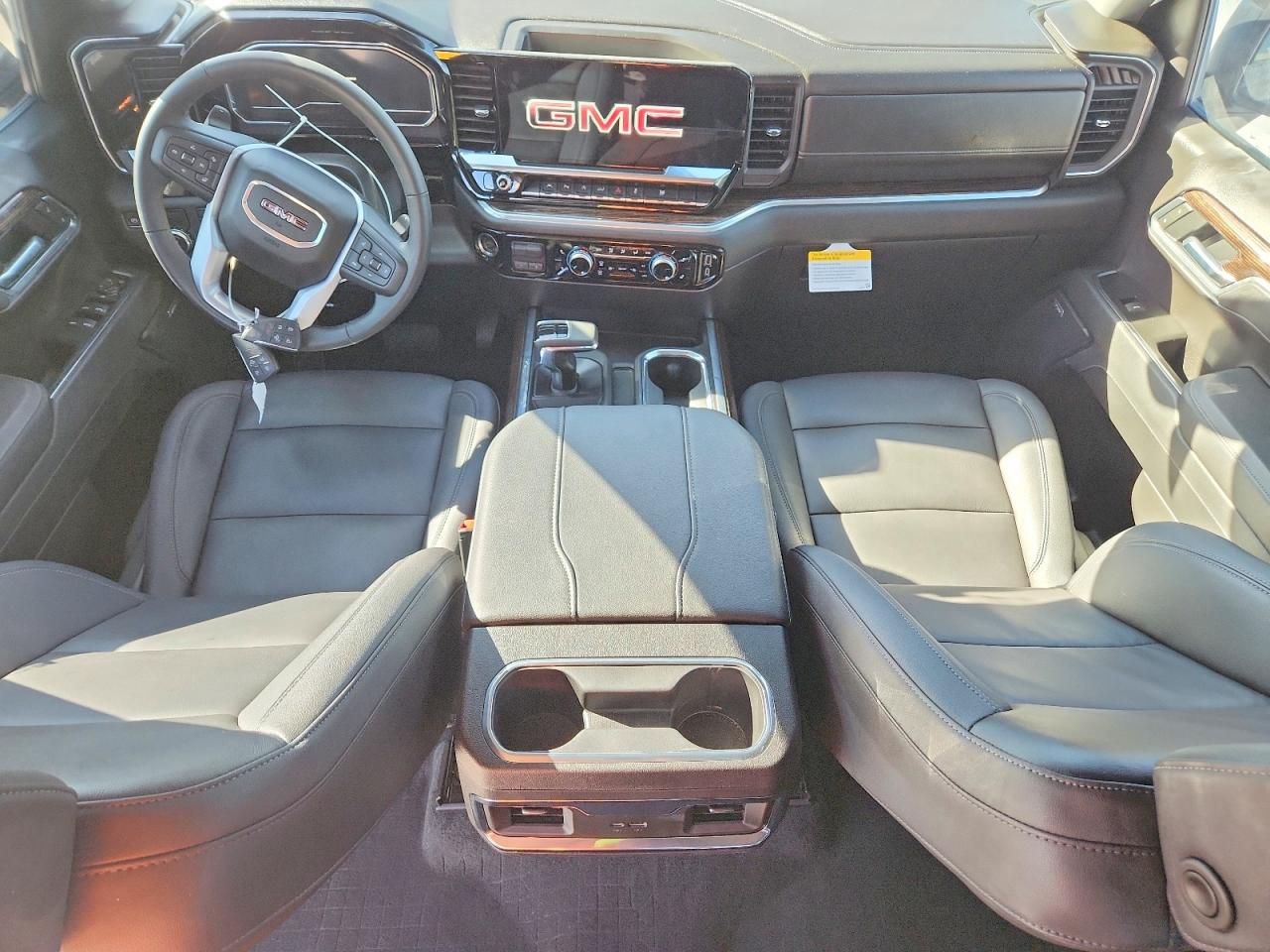 2025 GMC Sierra C1500 Elevation