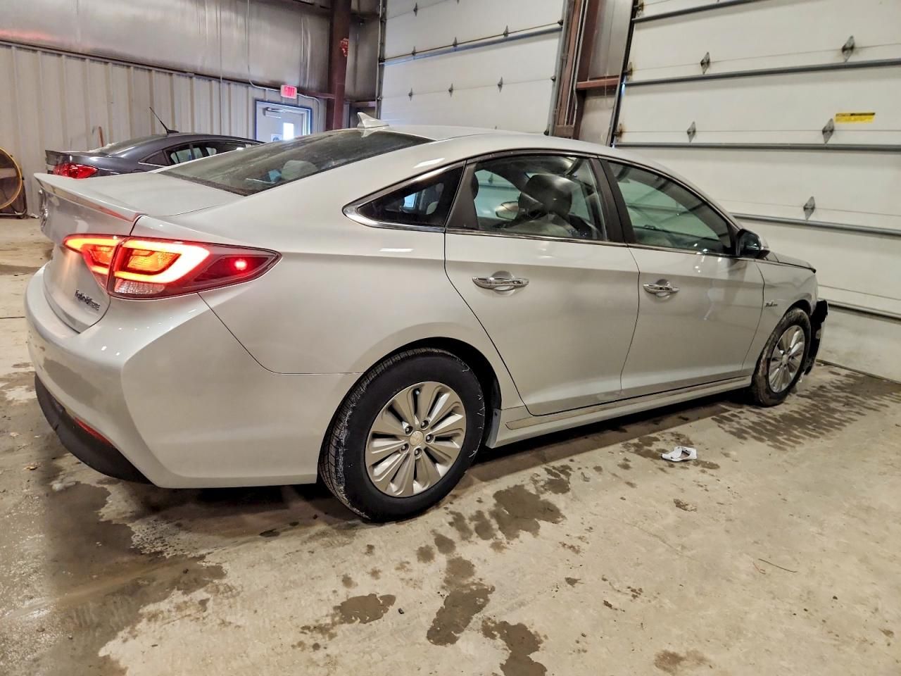2016 Hyundai Sonata Hybrid