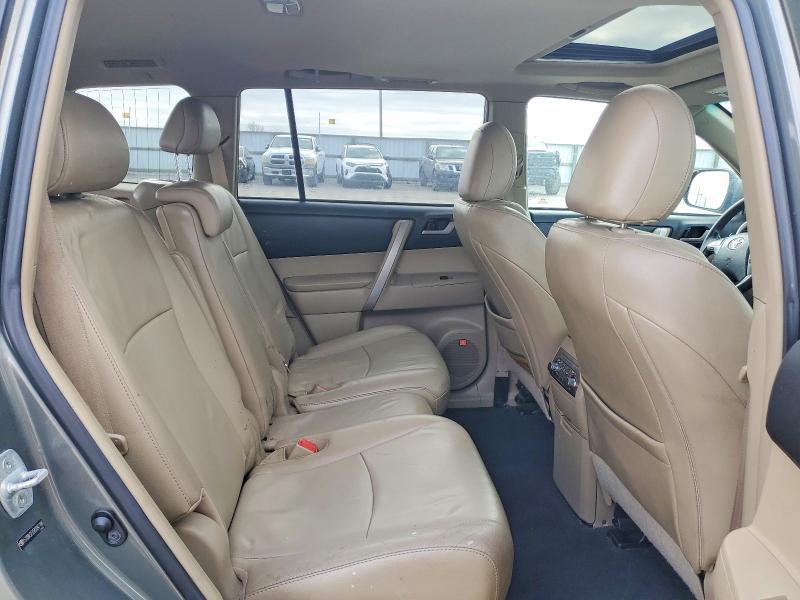 2011 Toyota Highlander Base