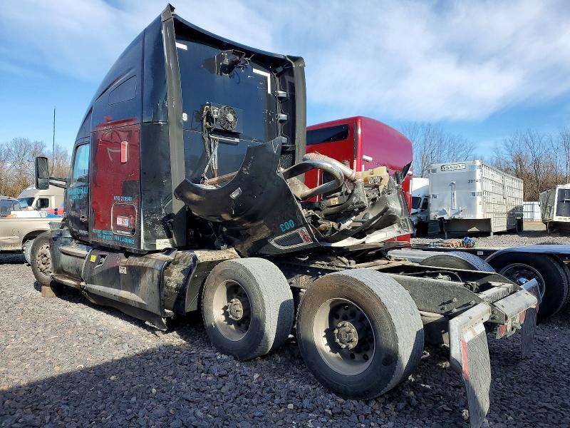 2020 Kenworth T680 Semi Truck
