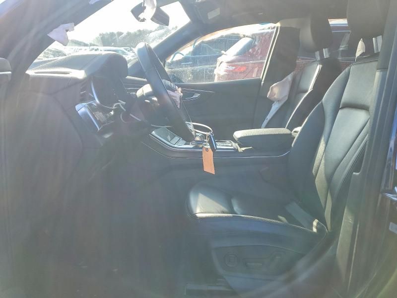 2023 Audi Q7 Premium