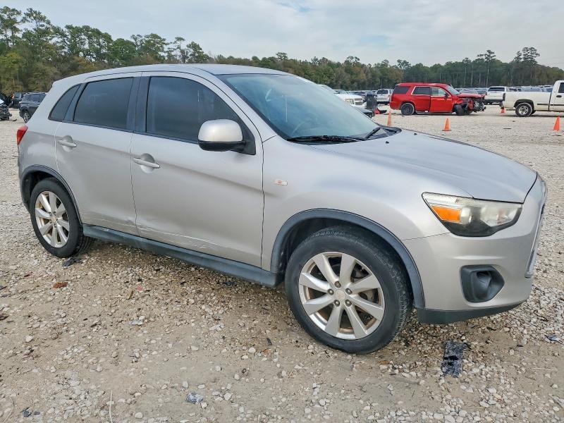 2014 Mitsubishi Outlander Sport es