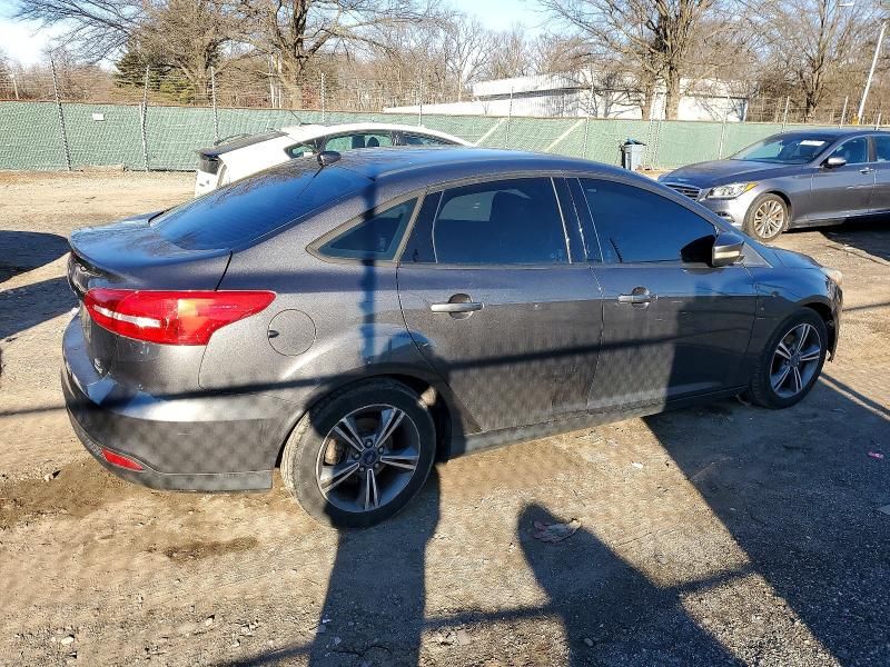 2016 Ford Focus se