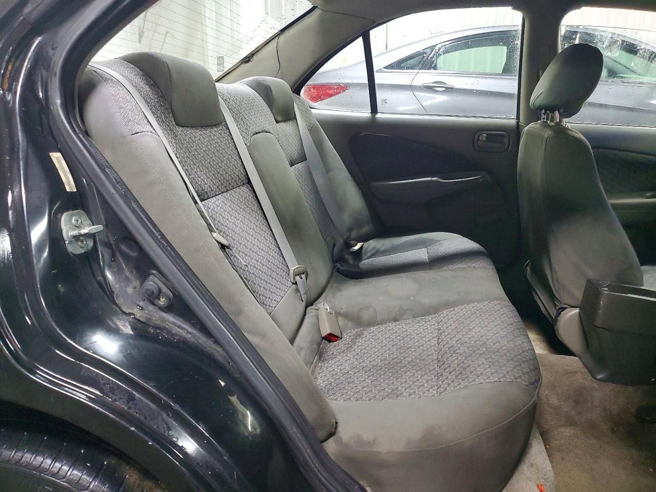 2003 Nissan Sentra xe