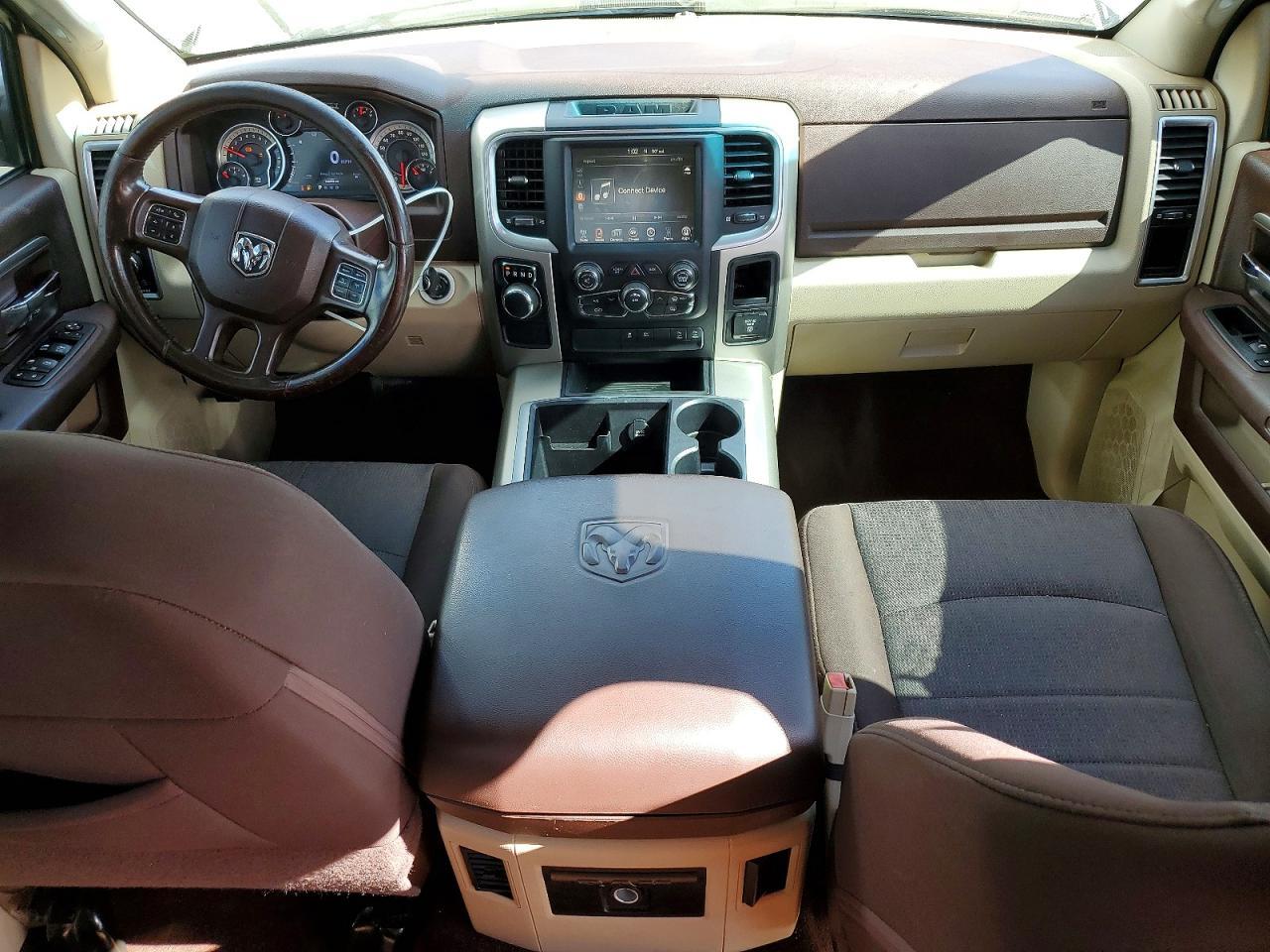 2015 Dodge Ram 1500 slt