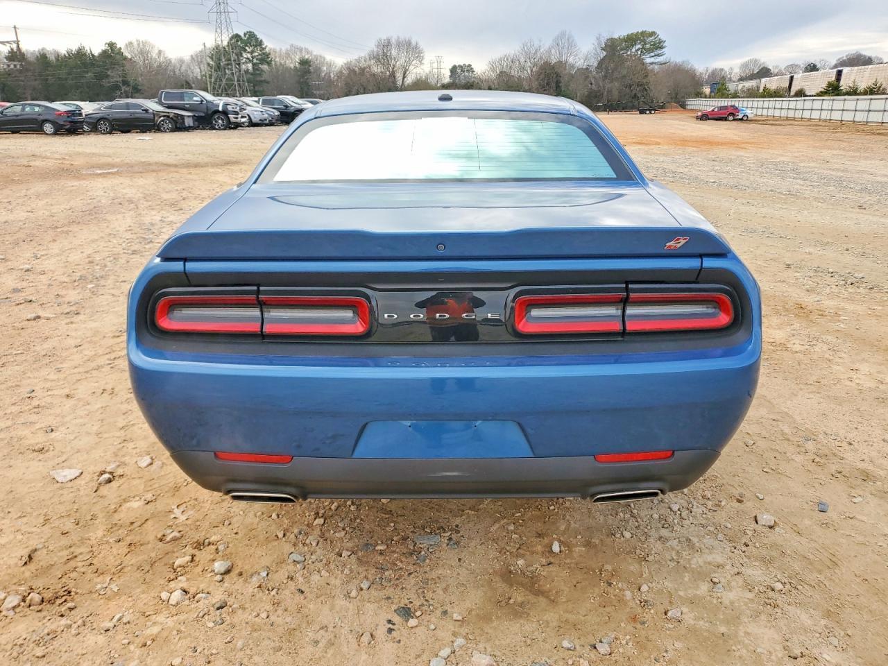 2020 Dodge Challenger sxt