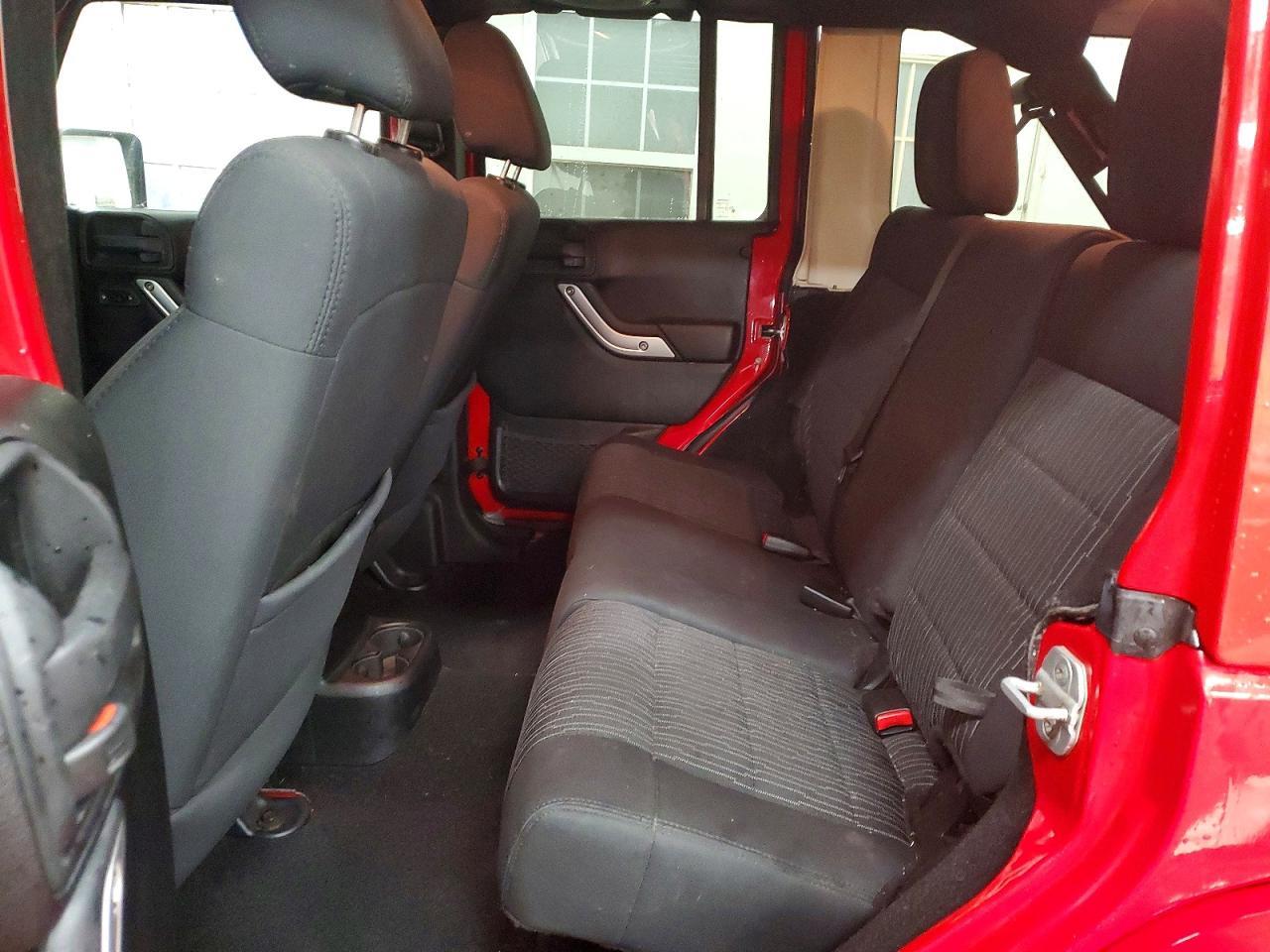 2011 Jeep Wrangler Unlimited Sahara