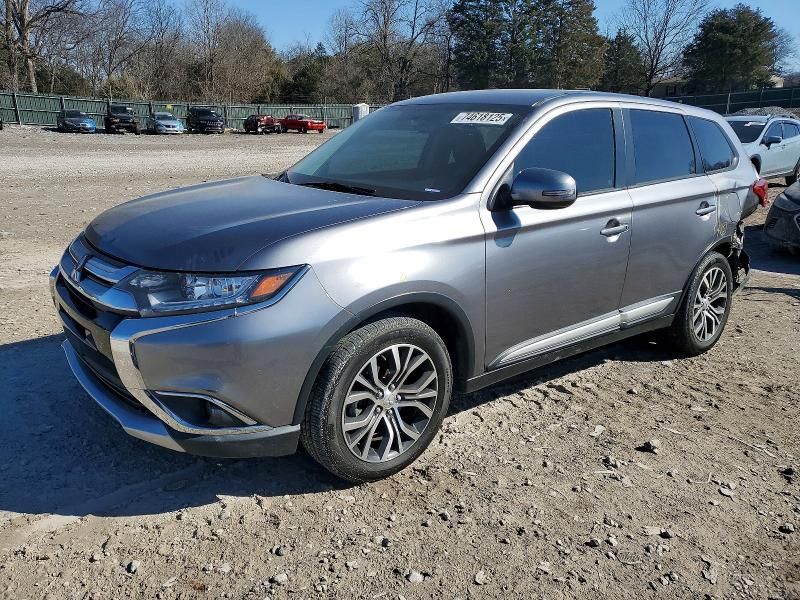 2018 Mitsubishi Outlander se