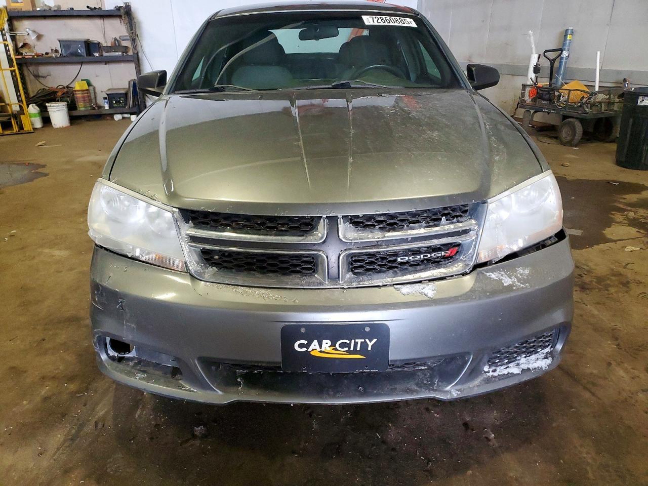 2013 Dodge Avenger se