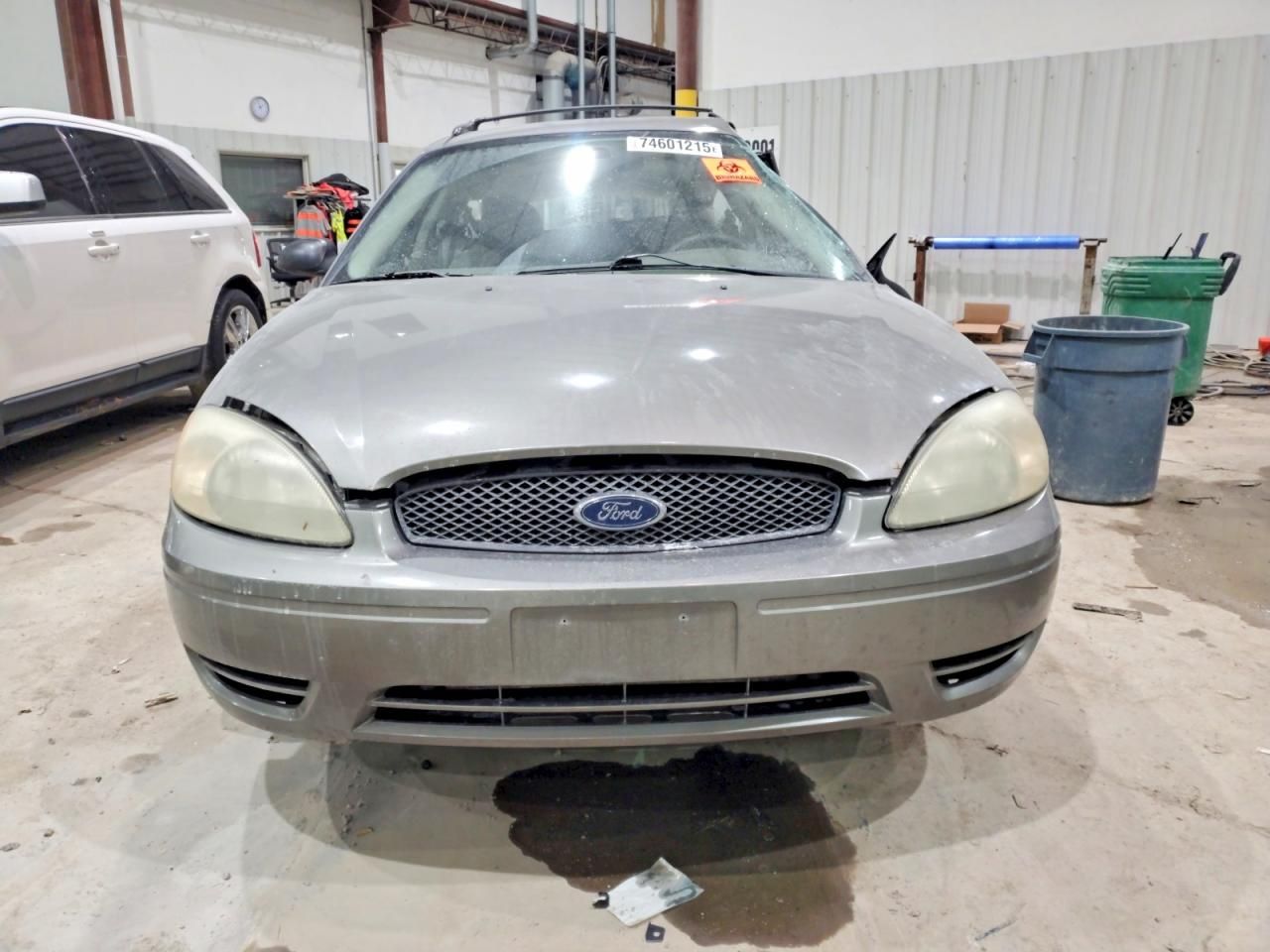 2004 Ford Taurus se