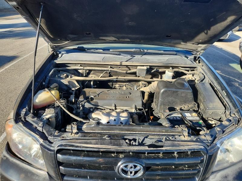 2004 Toyota Highlander