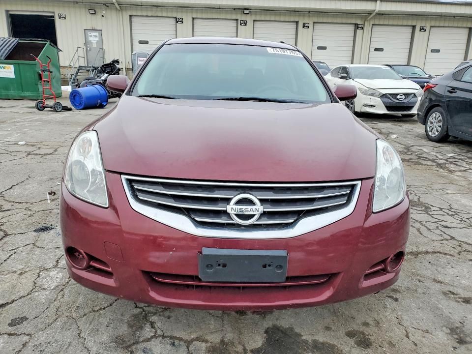 2012 Nissan Altima Base